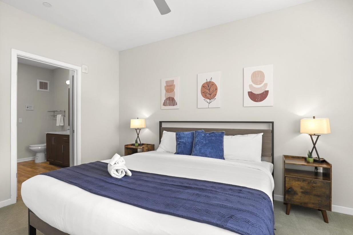 Paradise Cozysuites Under The Palms With Jacuzzi 18 凤凰城 外观 照片